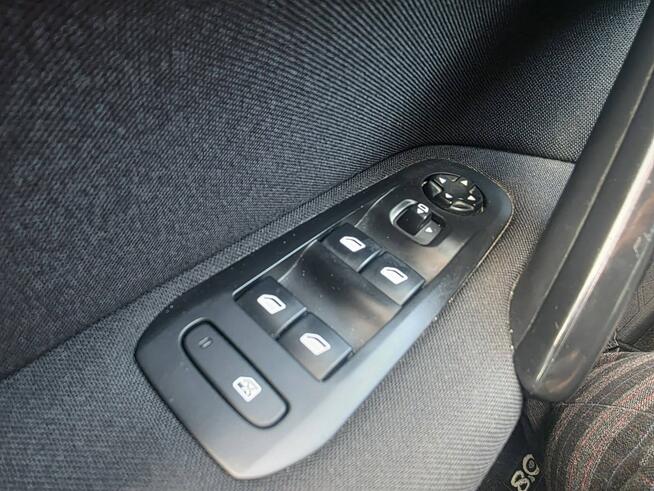 Peugeot 308 SW 1.6 HDI 120 KM, Automat, Alufelgi, Bluetooth, Daylight LED, Tempomat