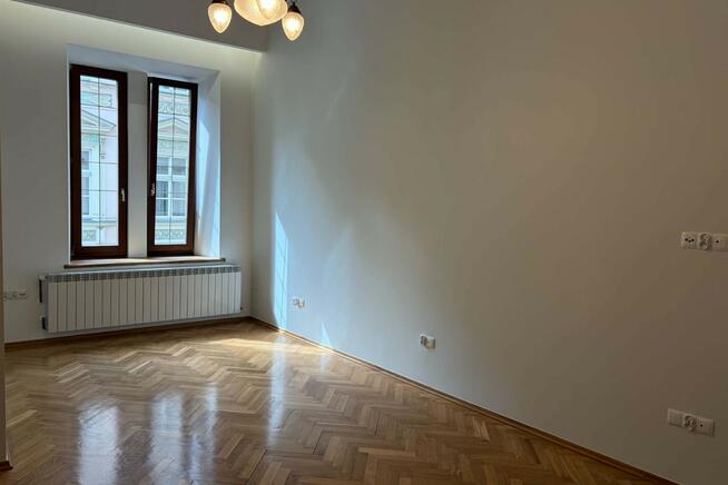 Lokal 72 m Wynajem Kraków Mikołajska Biuro Gabinet
