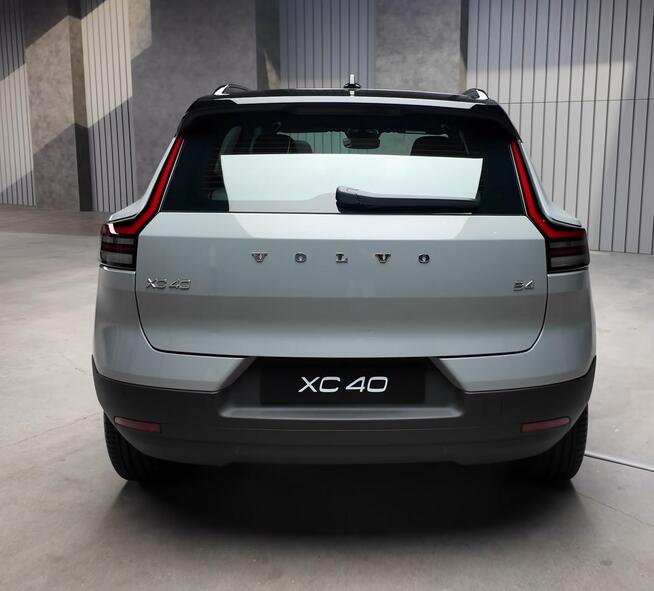 Volvo XC 40 B4 Plus Wysoki rabat !! Dostępne różne kolory i wersje,