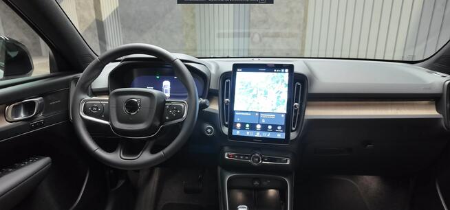 Volvo XC 40 B4 Plus Wysoki rabat !! Dostępne różne kolory i wersje,