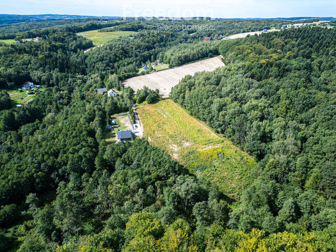 Działka 1,09 ha pod lasem | WZ w toku – Nawsie, cisza