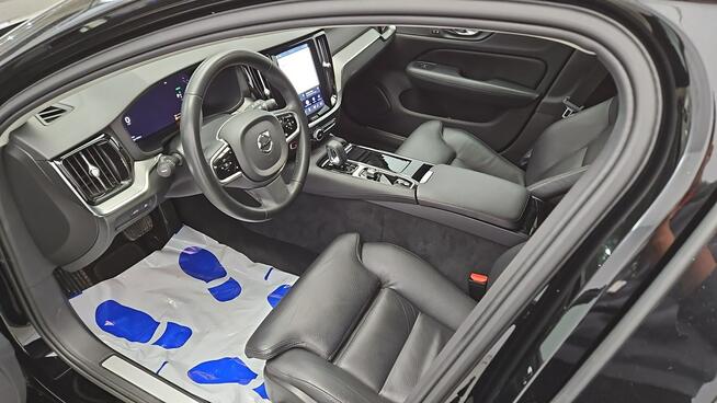 Volvo V60 T8 AWD Plug-In Hybrid Plus Dark ! Z Polskiego Salonu ! Faktura Vat !