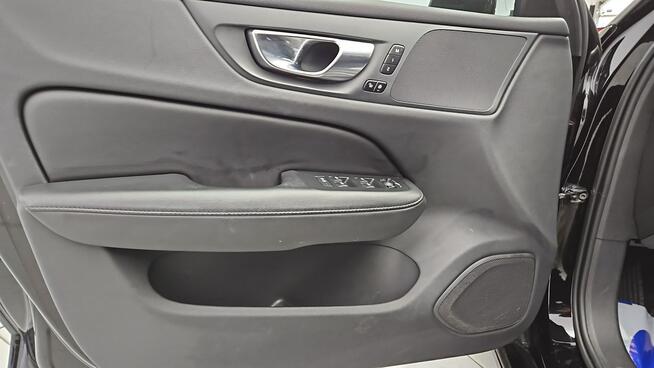 Volvo V60 T8 AWD Plug-In Hybrid Plus Dark ! Z Polskiego Salonu ! Faktura Vat !