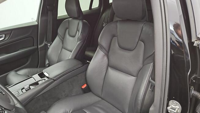 Volvo V60 T8 AWD Plug-In Hybrid Plus Dark ! Z Polskiego Salonu ! Faktura Vat !