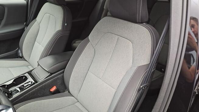 Volvo XC 40 B3 Plus Dark aut ! Z Polskiego Salonu ! Faktura VAT !