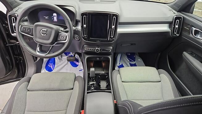 Volvo XC 40 B3 Plus Dark aut ! Z Polskiego Salonu ! Faktura VAT !