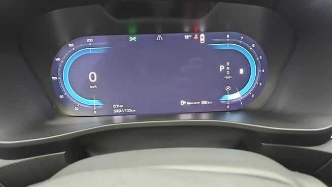 Volvo XC 40 B3 Plus Dark aut ! Z Polskiego Salonu ! Faktura VAT !