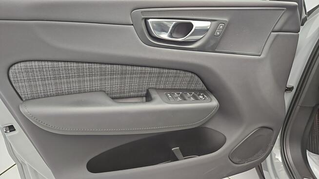 Volvo XC 60 B4 B Core aut ! Z Polskiego Salonu ! Faktura Vat !