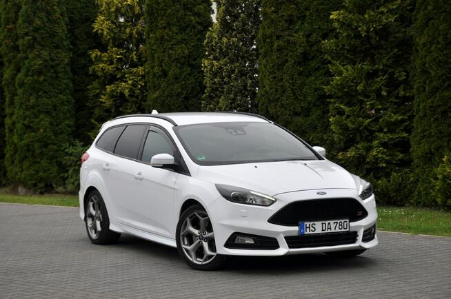 Ford Focus 2.0TDCi(185KM)*ST*Xenon*Led*Navi*Kamera*Recaro*Skóry*Reling*Alu18"ASO