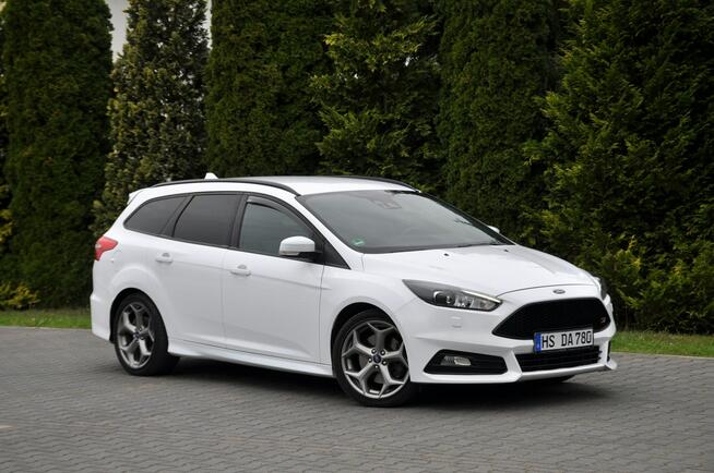 Ford Focus 2.0TDCi(185KM)*ST*Xenon*Led*Navi*Kamera*Recaro*Skóry*Reling*Alu18"ASO
