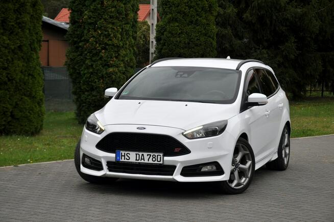 Ford Focus 2.0TDCi(185KM)*ST*Xenon*Led*Navi*Kamera*Recaro*Skóry*Reling*Alu18"ASO