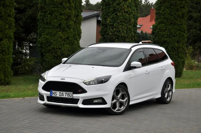 Ford Focus 2.0TDCi(185KM)*ST*Xenon*Led*Navi*Kamera*Recaro*Skóry*Reling*Alu18"ASO