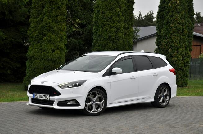 Ford Focus 2.0TDCi(185KM)*ST*Xenon*Led*Navi*Kamera*Recaro*Skóry*Reling*Alu18"ASO