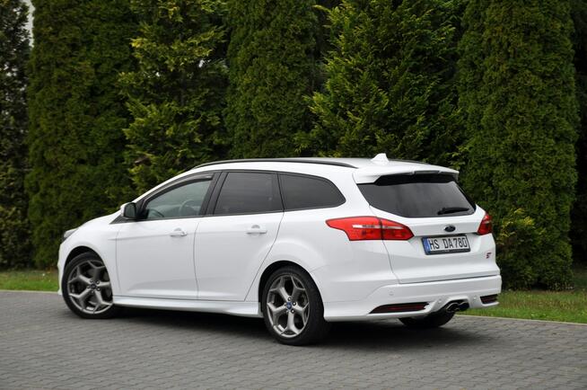 Ford Focus 2.0TDCi(185KM)*ST*Xenon*Led*Navi*Kamera*Recaro*Skóry*Reling*Alu18"ASO
