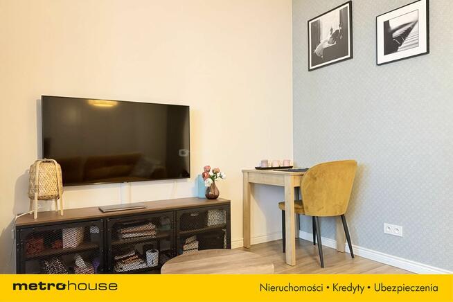 Kawalerka z własnym ogródkiem i garażem!