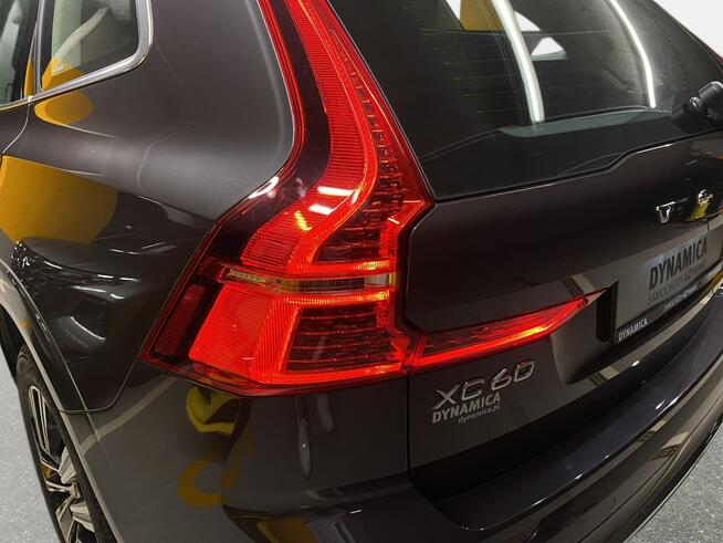 Volvo XC 60 VAT 23% Bright Plus 2.0 B4 mHEV 197KM automat 2022 r., salon PL V