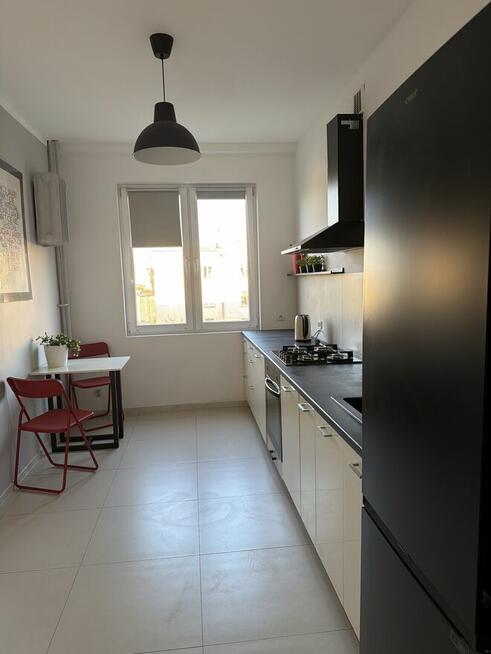 40 m² przy Manufakturze | 6 piętro | winda | jasne i przestr