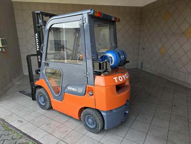 Wózek Widłowy TOYOTA 7FG18 , TOYOTA 7FGF18 widlak Linde