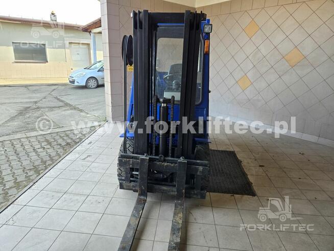 Wózek widłowy TOYOTA 5FD25 Triplex TOYOTA 5FDF25 Linde