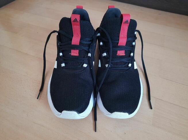 Buty sneakersy Adidas Racer TR23 r. 42 26.5cm IG7323 czarne