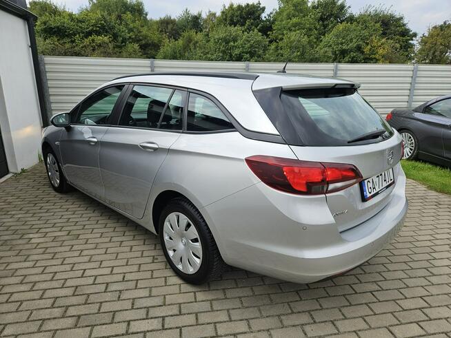 Opel Astra 1.6 CDTi 110KM bezwypadek POLSKI SALON niski przebieg FV 23% BDB stan