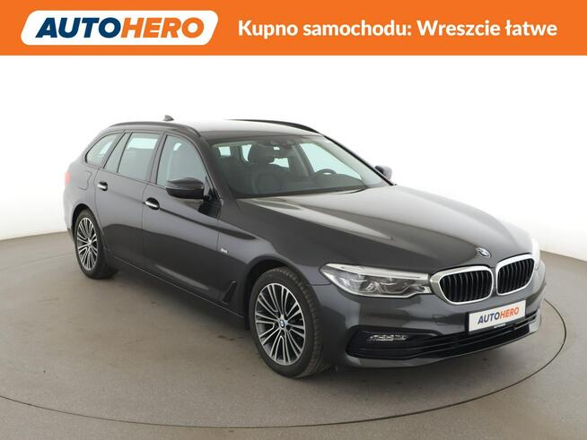 BMW 520 FV23 SportLine Navi Tempomat Grzane Fotele Skóra ParkAssist Kamera LED