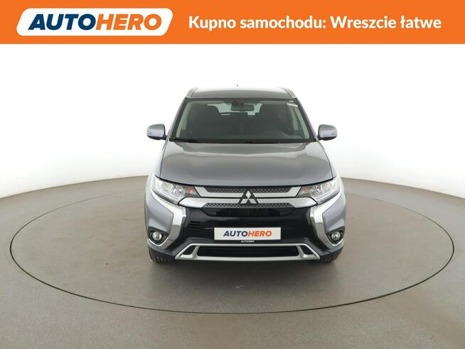 Mitsubishi Outlander automat navi kamera auto klima pdc