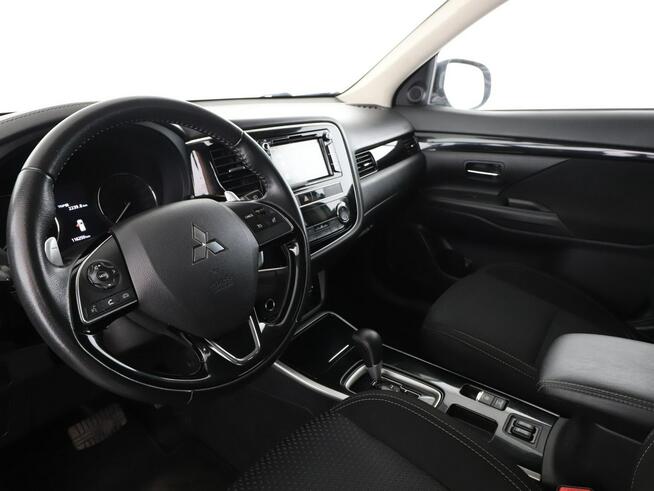 Mitsubishi Outlander automat navi kamera auto klima pdc