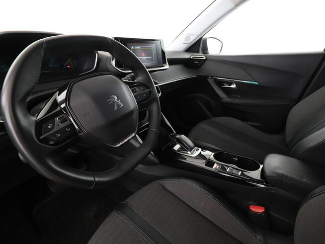 Peugeot 2008 EV ecoLED navi klima auto kamera i czujniki parkowania