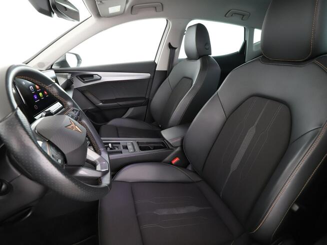 Cupra Formentor PHEV automat full LED virtual cocpit navi klima auto grzane fotele czu