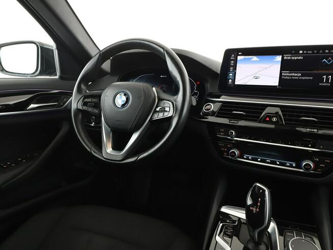 BMW 530 automat full LED navi virtual cocpit kamery auto klima grzane fotele p