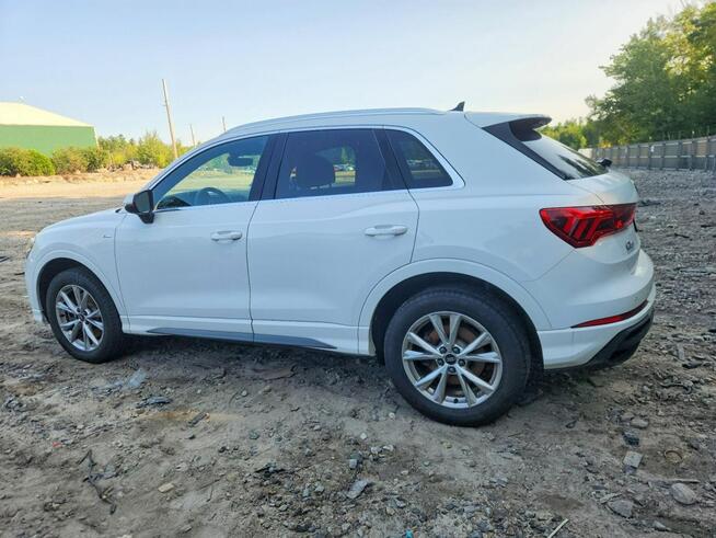 Audi Q3 Bogata wersja wyposażenia / S-Line / niski przebieg