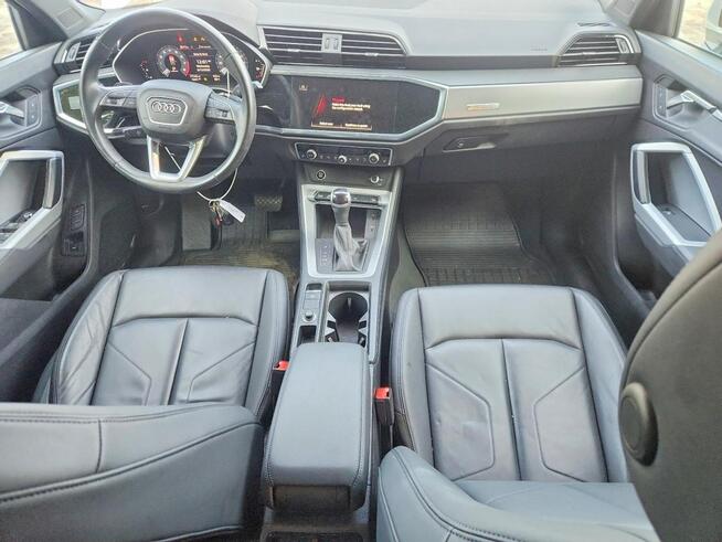 Audi Q3 Bogata wersja wyposażenia / S-Line / niski przebieg