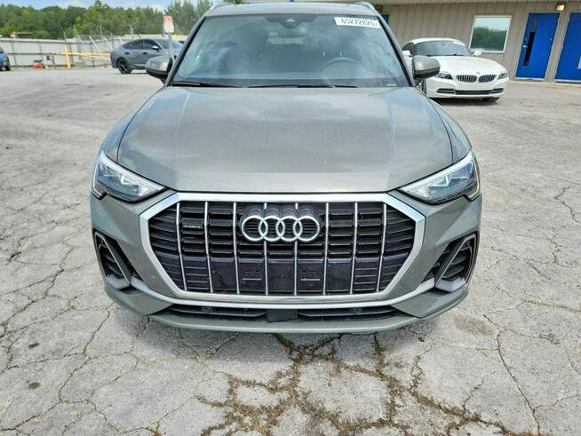 Audi Q3 Bogata wersja wyposażenia / S-Line / niski przebieg