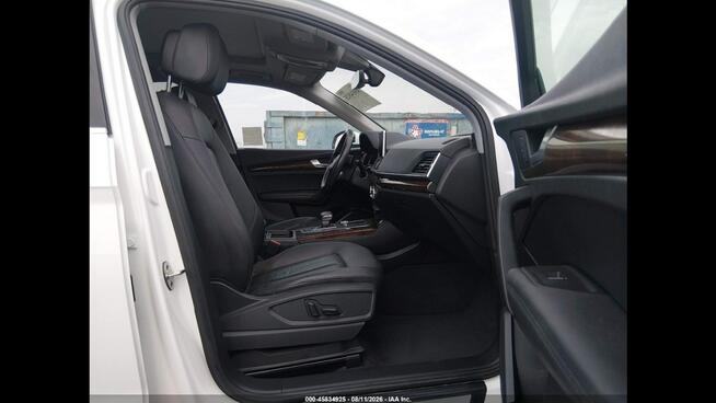 Audi Q5 Bogata wersja wyposażenia / Bardzo zadbany / niski przebieg