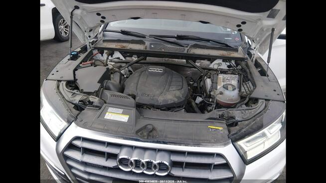Audi Q5 Bogata wersja wyposażenia / Bardzo zadbany / niski przebieg