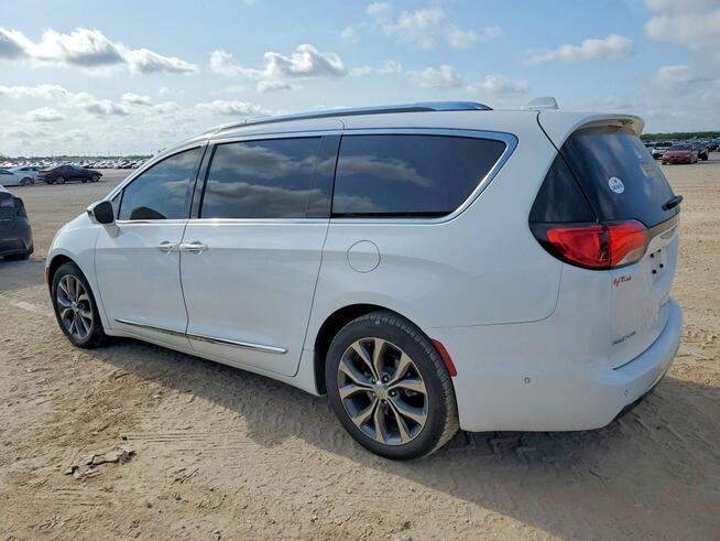 Chrysler Pacifica LIMITED / Bardzo zadbany / niski przebieg