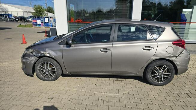 Toyota Auris Lekko Uszkodzony Jeżdżący Zadbany 1.4 D4d