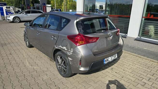 Toyota Auris Lekko Uszkodzony Jeżdżący Zadbany 1.4 D4d