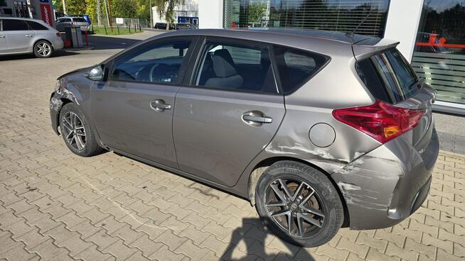 Toyota Auris Lekko Uszkodzony Jeżdżący Zadbany 1.4 D4d