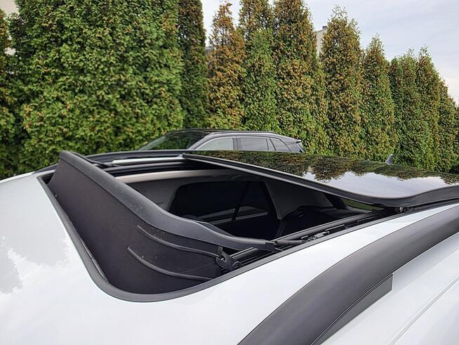Volkswagen T-Roc serwis ASO, Hak, Panorama dach