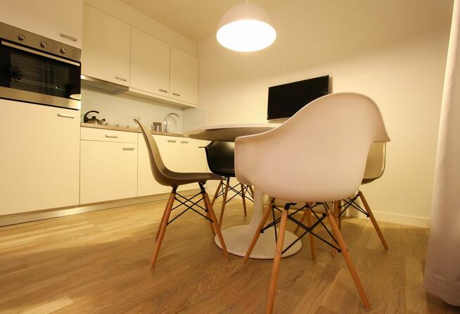 Kijowska, przytulne studio z balkonem