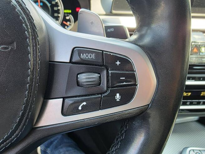 BMW 530 2.0 Hybryda 299 KM, Kamery 360, Automat, Full LED, Bluetooth, Alufelgi
