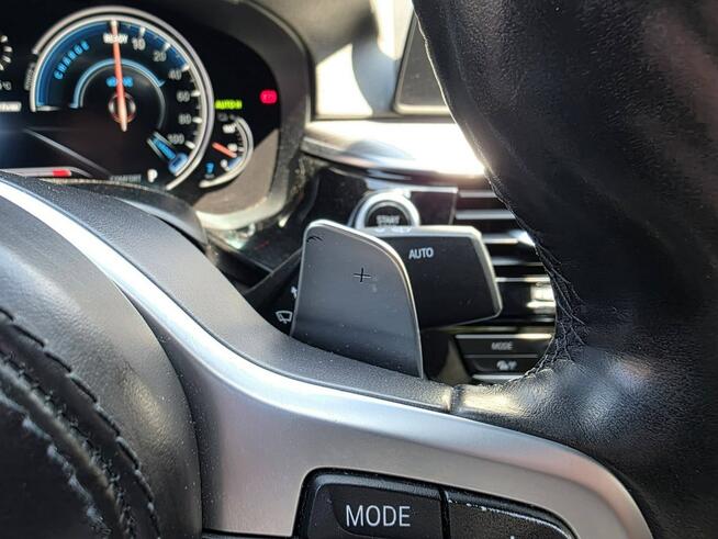 BMW 530 2.0 Hybryda 299 KM, Kamery 360, Automat, Full LED, Bluetooth, Alufelgi