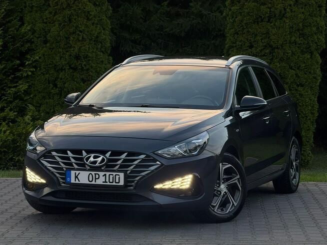 Hyundai i30 1.6 CRDI 48V-Hybrid DCT Trend Automat Kamera Nawigacja