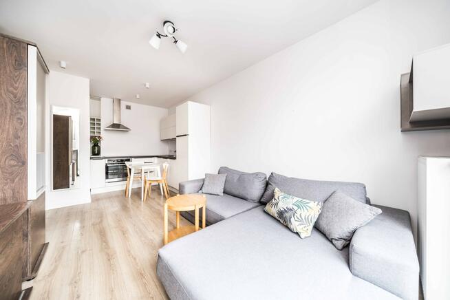 Urządzone 2 pokoje balkon Wilda