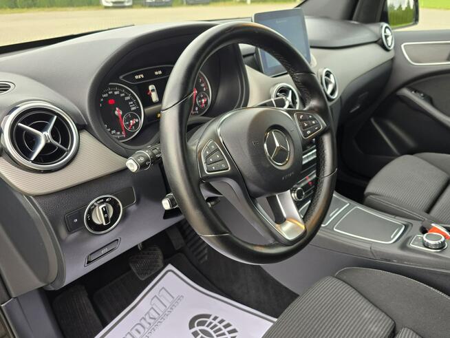 Mercedes B 180 1,6benz Automat. Serwis.Navigacja.Ledy.Xenony.Kamera Cofania