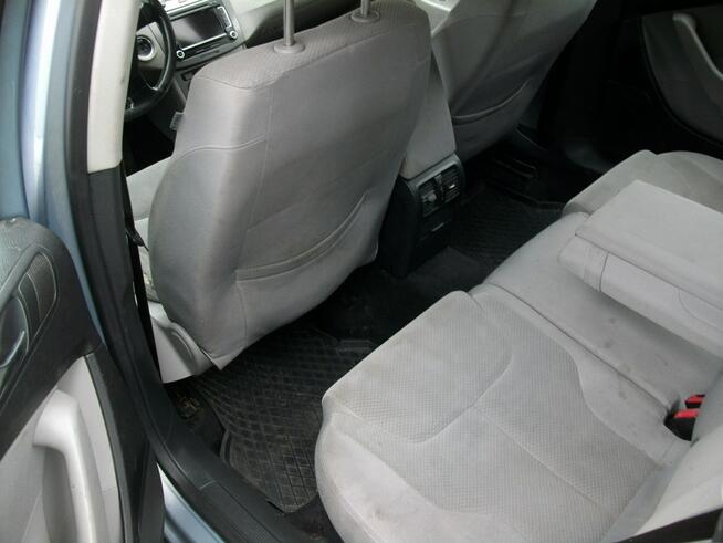 Volkswagen Passat 1.9/ diesel / 77 KW