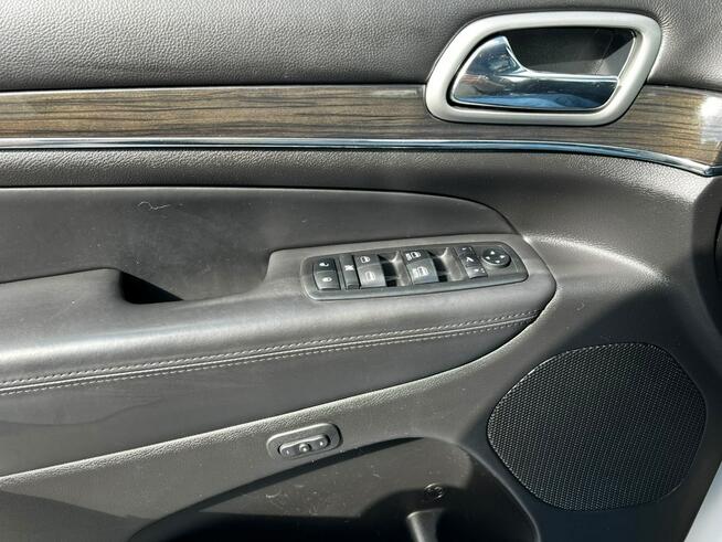 Jeep Grand Cherokee Overland Europa 3.0d V6 Pneumatyka Panorama Skóry