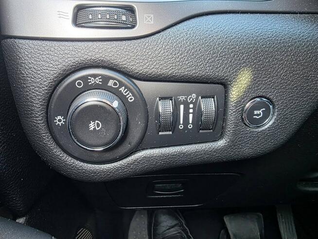 Jeep Cherokee 2.0 TURBO 271 KM, 4x4, Automat, Klima, Android-Auto, Alu, Full LED